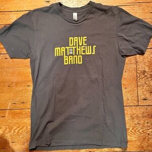 Dave Matthew’s Band 2006 Summer Tour Gray Tee with Yellow Graphic